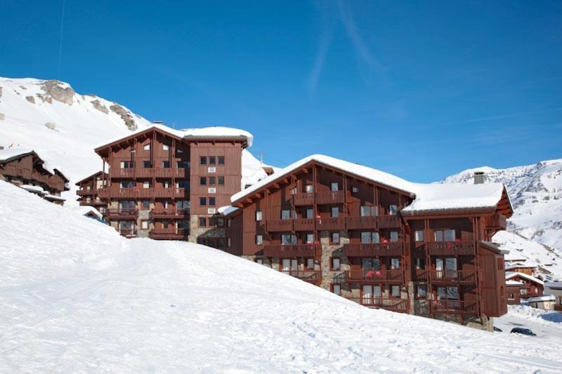 Residences Village Montana By Les Etincelles Тінь Екстер'єр фото