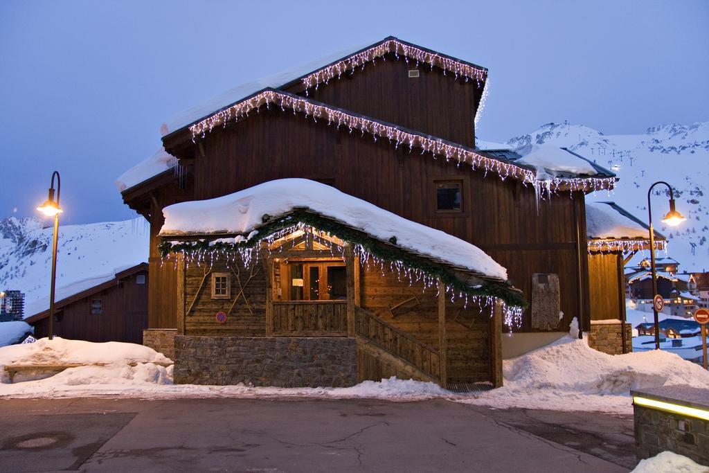 Residences Village Montana By Les Etincelles Тінь Екстер'єр фото
